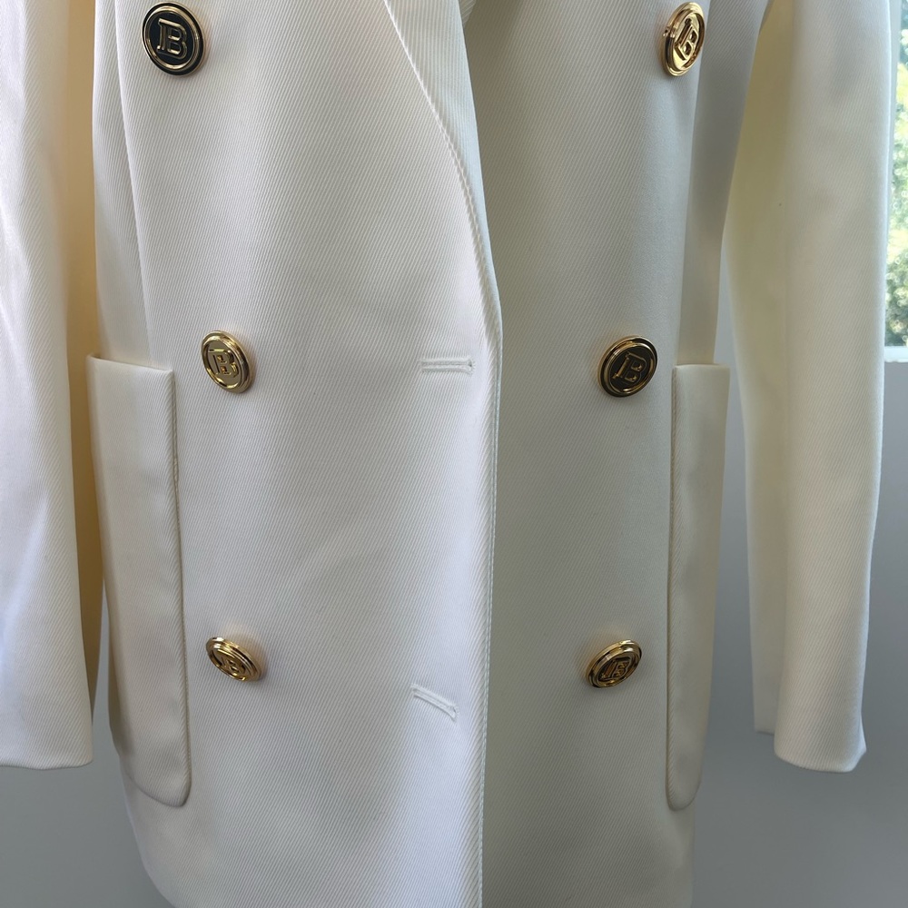 ‼️SOLD‼️NWT Women’s Balmain Double Breasted Ivory Blazer with Gold Buttons - Picture 6 of 12